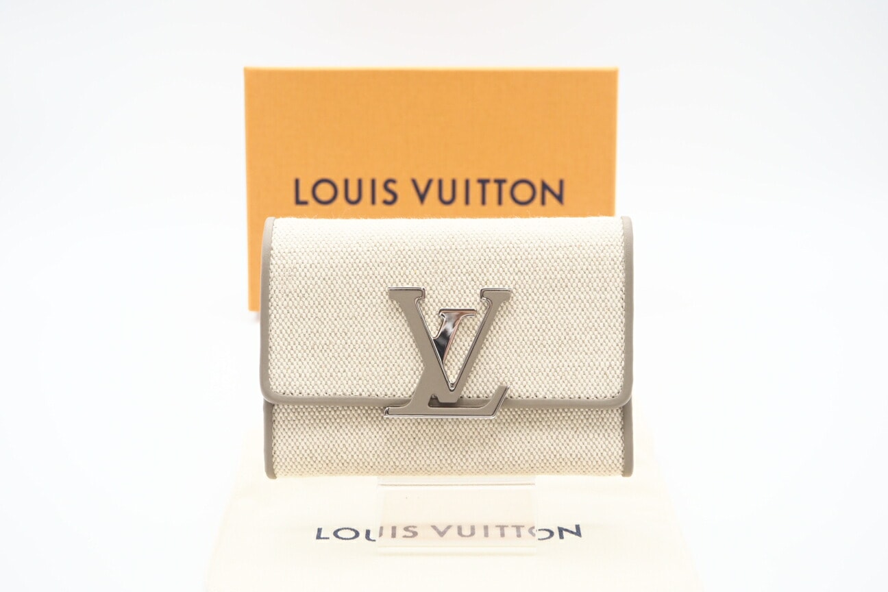 美品 LOUIS VUITTON ルイ・ヴィトン キャンバス ポルトフォイユカプシーヌ コンパクト トープ M83573 三つ折り財布 ベージュ キャンバス レディース