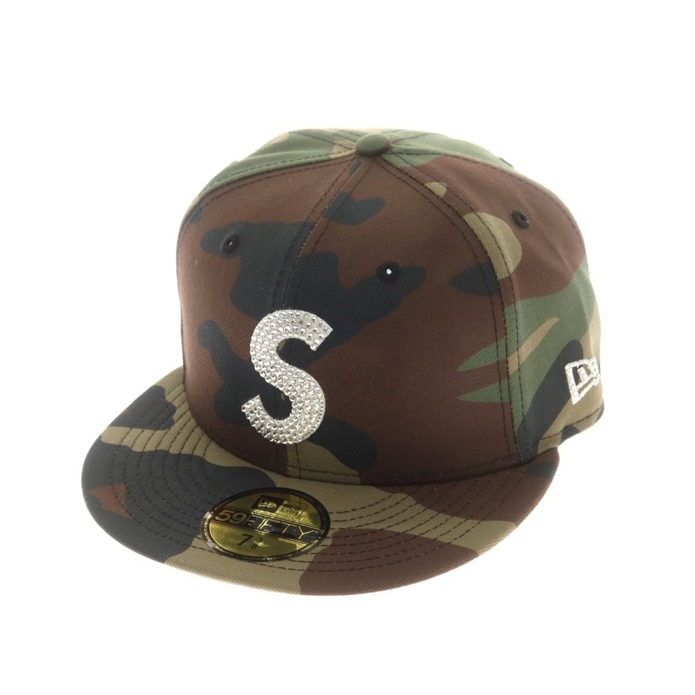 【中古】シュプリーム Supreme 2025年秋冬 Swarovski S Logo New Era カモフラージュ柄 キャップ グリーンxブラウン【サイズ7 3/8】【メンズ】