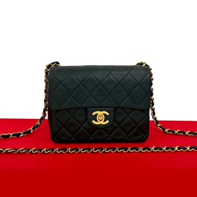 CHANEL シャネル マトラッセ ココマーク ラムスキン ショルダーバッグ ブラック
38366