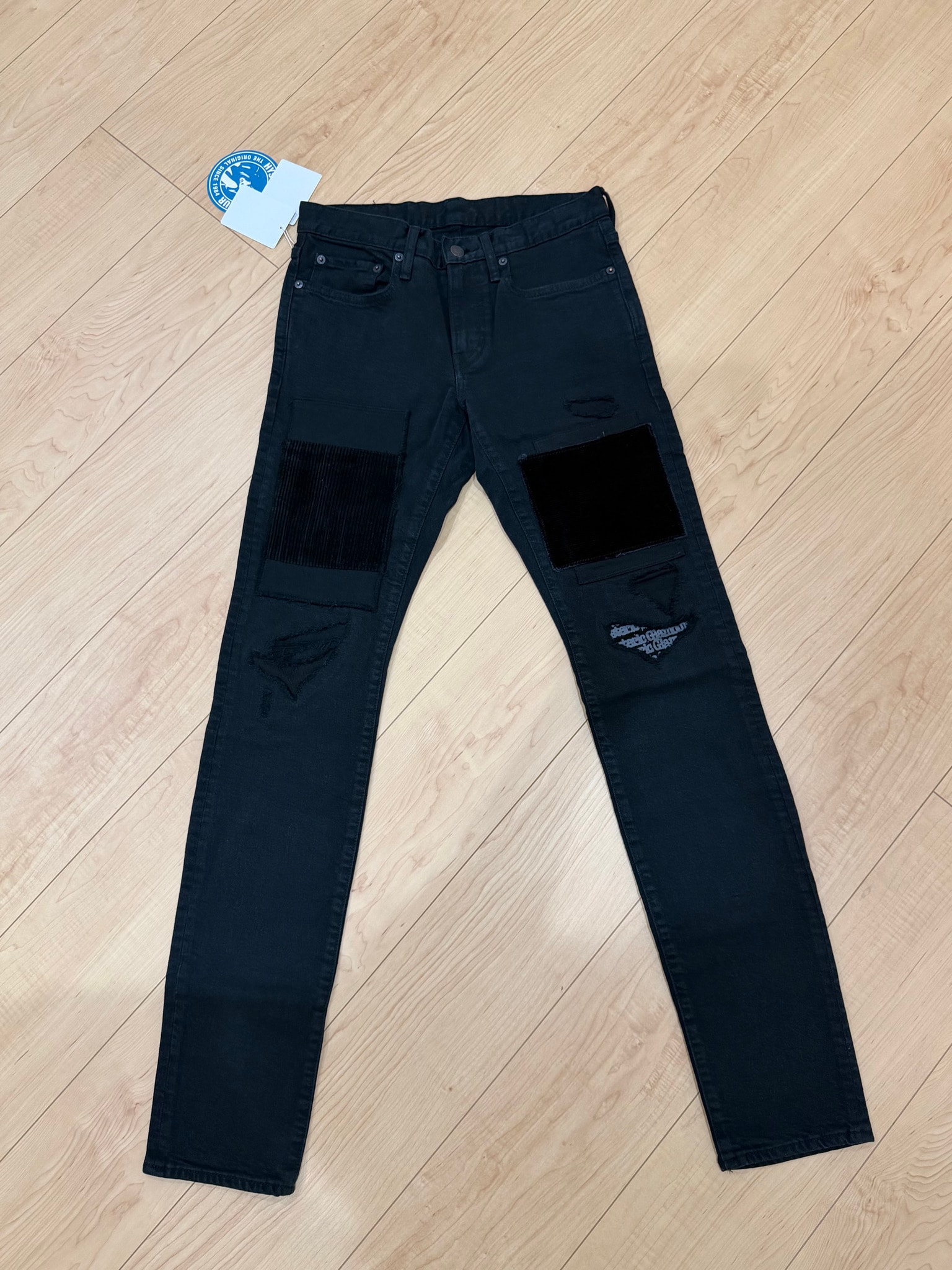 ヒステリックグラマー■パッチ リメイクテーパードダメージスリムデニムパンツ A (未使用に近い)】ヒステリックグラマー パッチ リメイク スリム