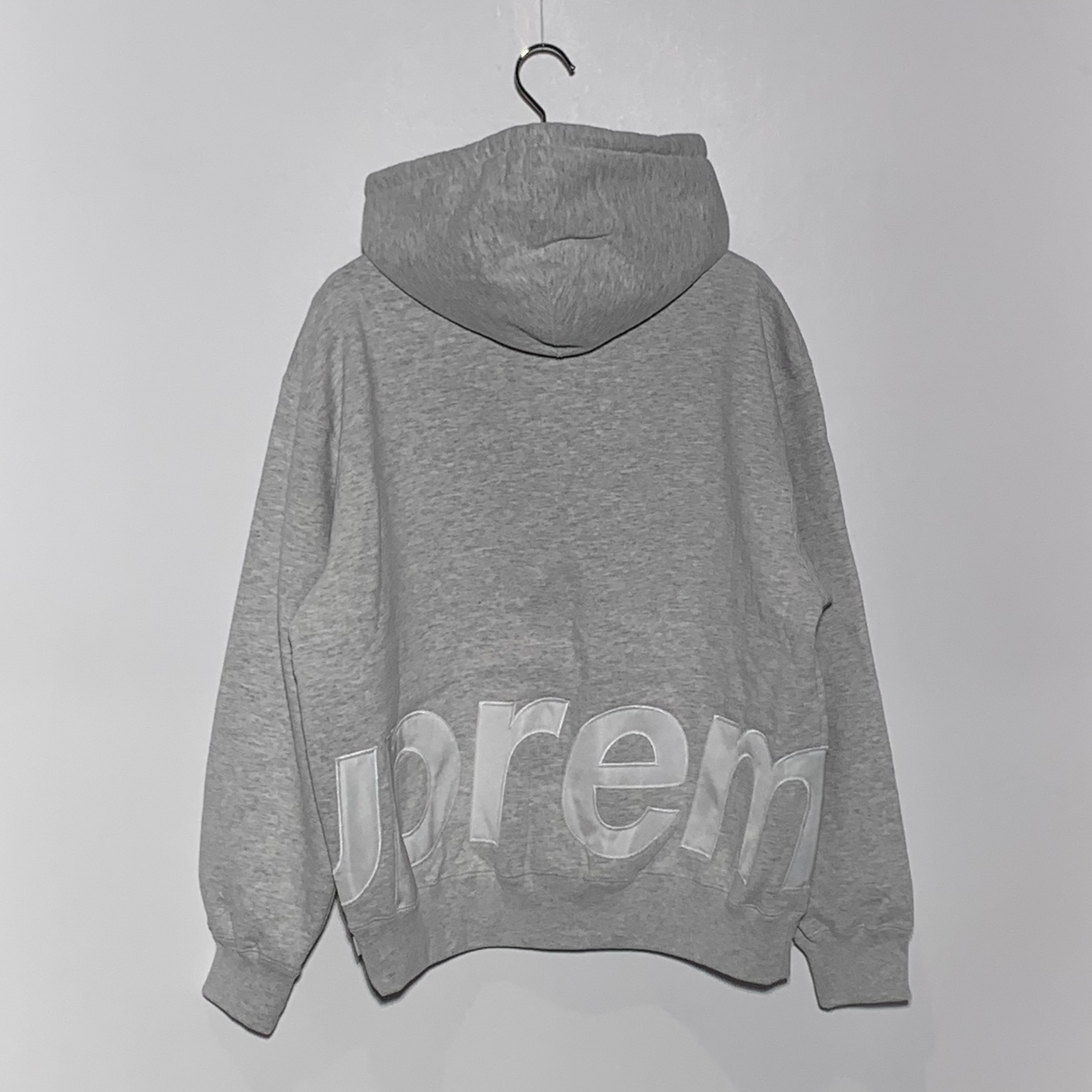 シュプリーム ビッグロゴ スウェット 白 Mサイズ Supreme x MM6 Maison Margiela Foil Box Logo Hooded Sweatshirt