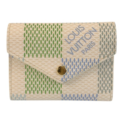 美品 LOUIS VUITTON ルイヴィトン ダミエリシャス ポルトフォイユ ヴィクトリーヌ ピスタチオ アイボリー ゴールド金具 PVC 折り財布 コンパクトウォレット 601870 【中古】