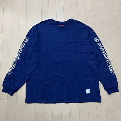 Supreme Old English L/S Top "Navy"