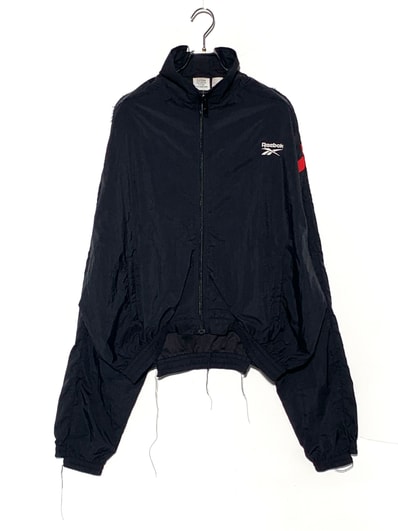 VETEMENTS × Reebok Rebuild track jacket Black 17SS