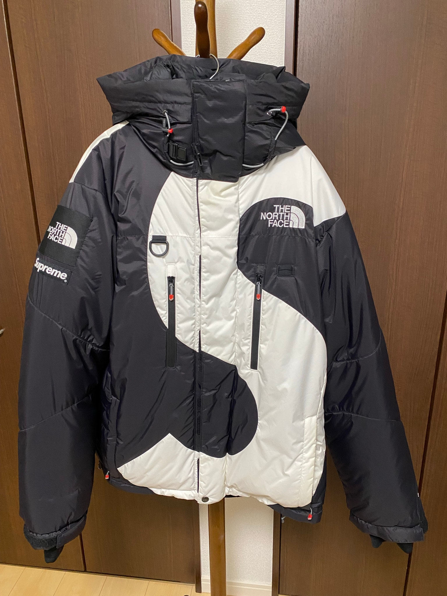 Supreme x The North Face Summit Series S Logo Himalayan Parka "Black"