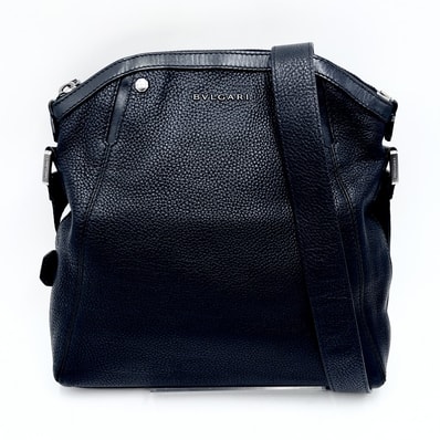 BVLGARI(ブルガリ)オクト ショルダーバッグ ブラック レザー シルバー金具 斜め掛け メンズ レディース ユニセックス【中古】