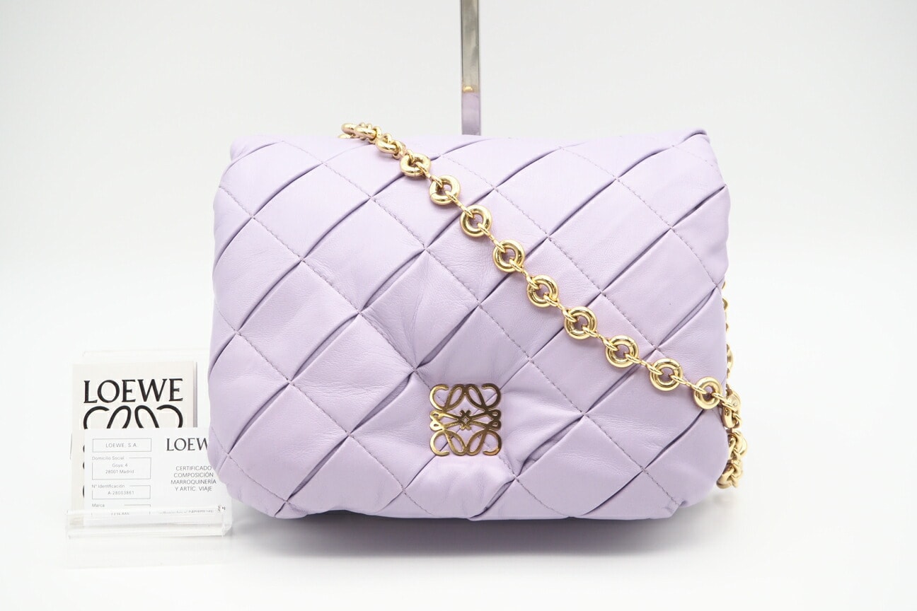 美品 LOEWE ロエベ ラムスキン パファー ゴヤバッグ A896P41X14 2wayショルダーバッグ パープル ラムスキン レディース