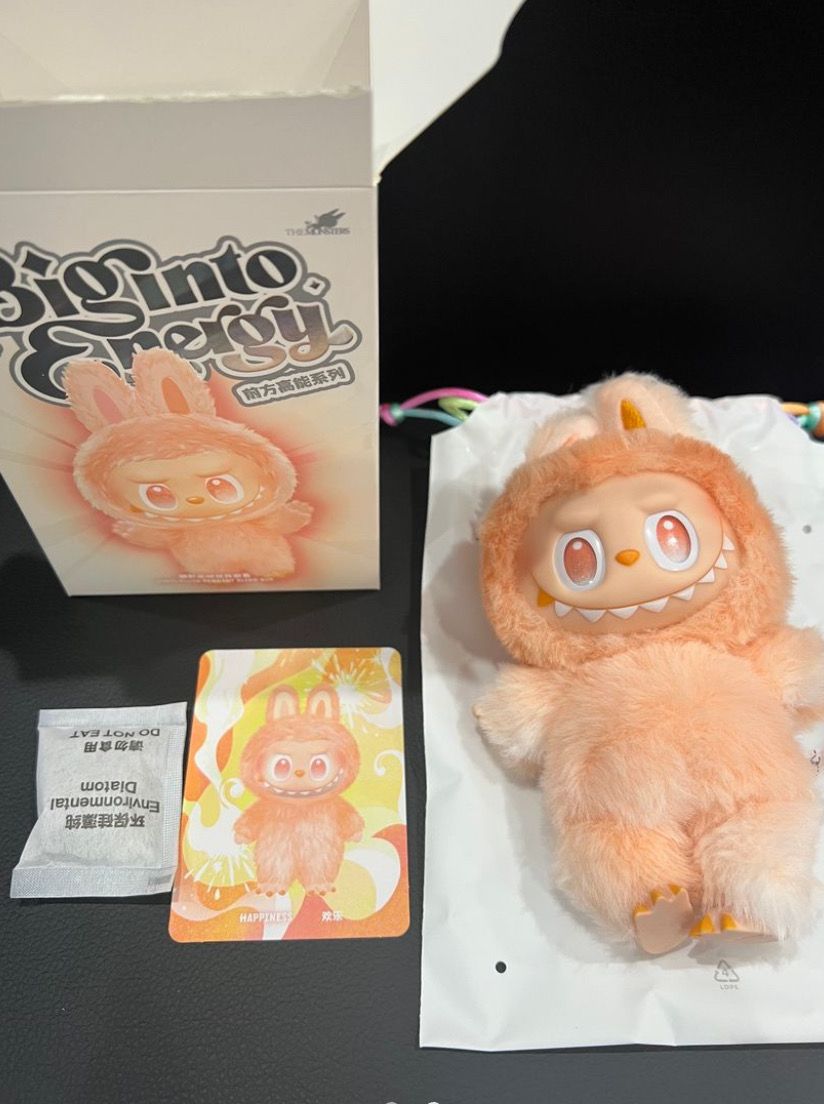 POP MART THE MONSTERS (LABUBU) Big into Energy Series Plush Pendant HAPPINESS