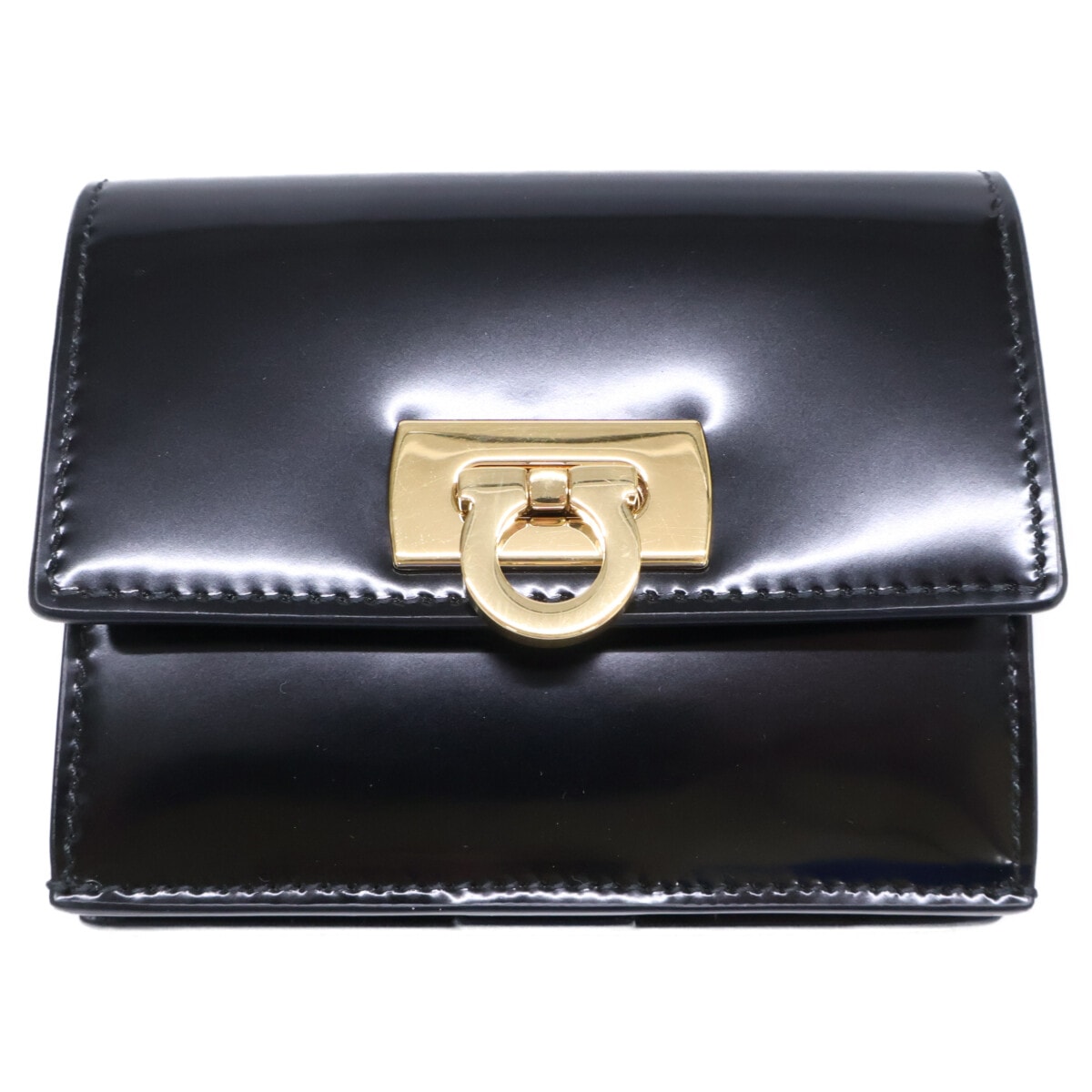 サルヴァトーレフェラガモ 【新品同様】JL-22 0434 ワンダ ガンチーニ 2つ折り財布