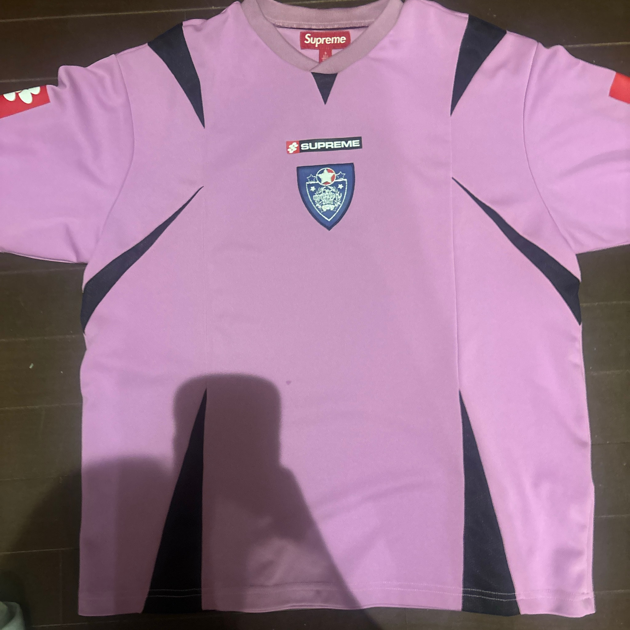 supremeサッカーtシャツ