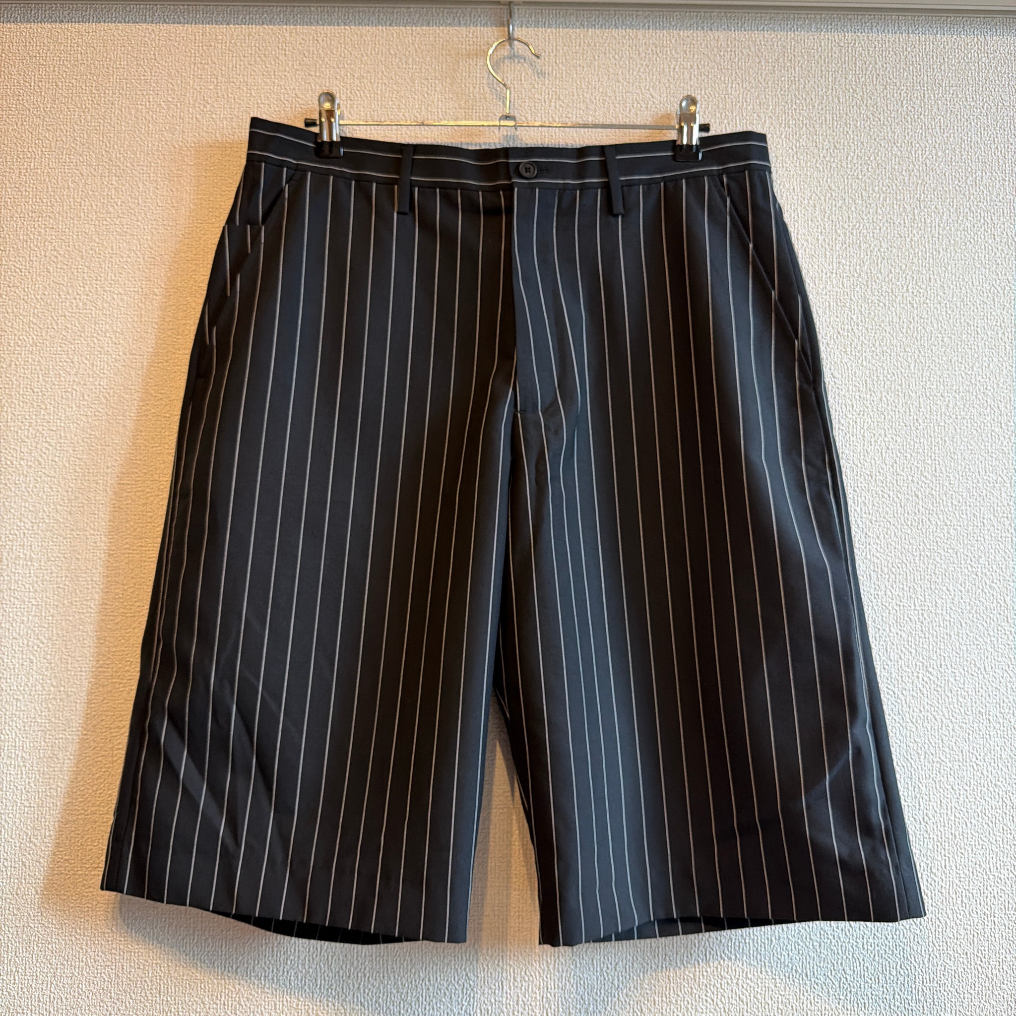 Supreme Pinstripe Wool Trouser Short "Black"