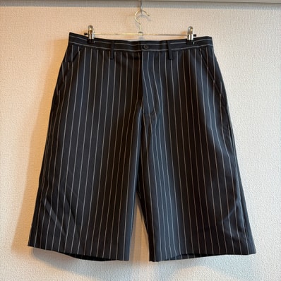 Supreme Pinstripe Wool Trouser Short "Black"