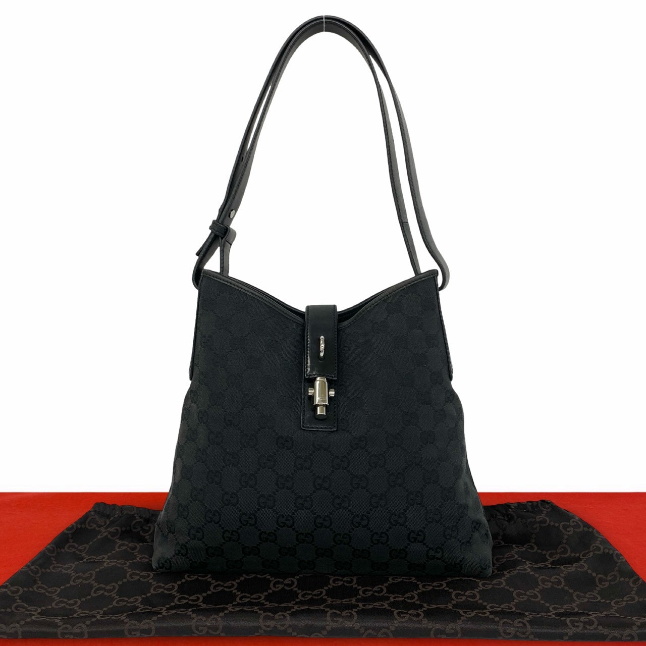 GUCCI グッチ ジャッキー 金具 GG 柄 キャンバス レザー ショルダーバッグ ブラック
38707