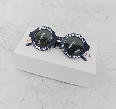 シャネル サングラス ネイビー ファレル ウィリアムス CHANEL コラボ カプセルコレクション 限定 cc ココマーク