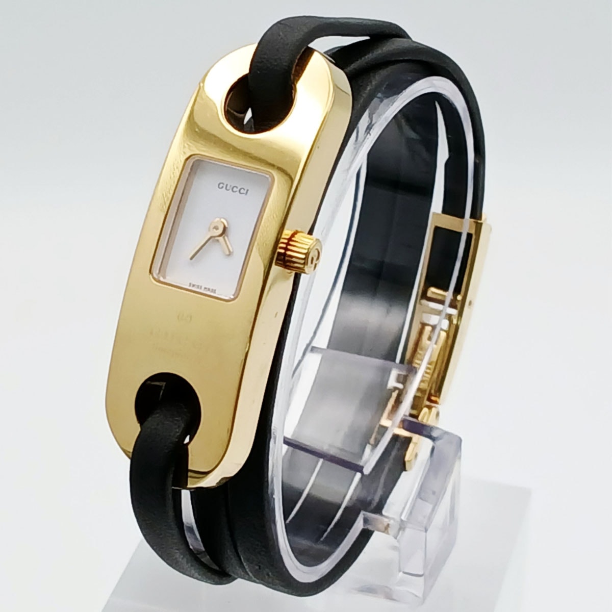 GUCCI グッチ レザーベルト クオーツ 腕時計 6100L レザー ホワイト文字盤 ゴールド ブラックレザー  レディース【中古】