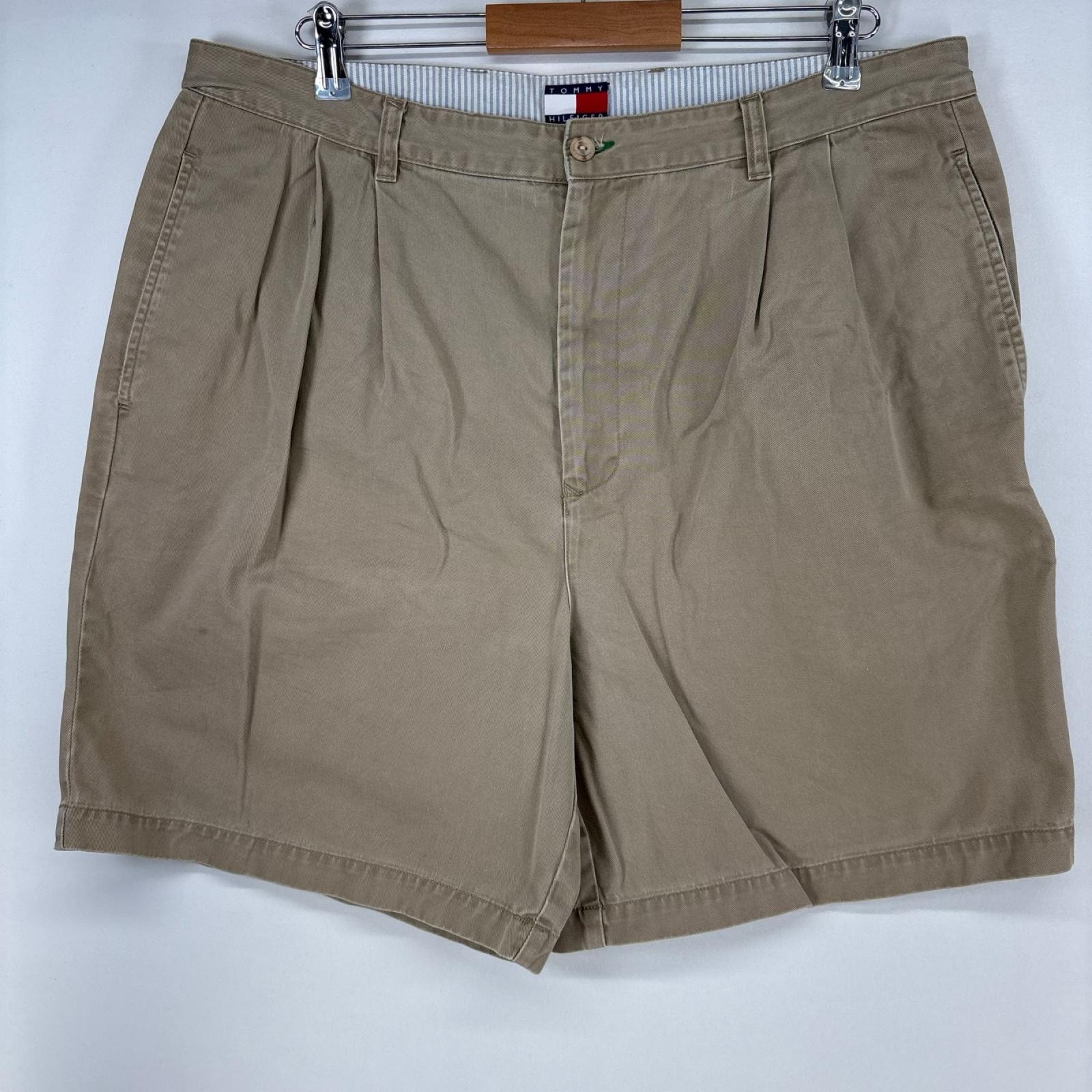 古着 90's/90年代 トミーヒルフィガー TOMMY HILFIGER ショートパンツ チノパン ハーフパンツ ツータック w38 ベージュ系 メンズ