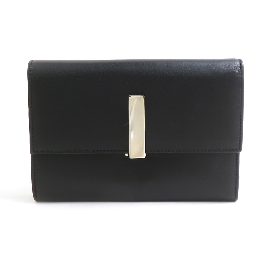 サルヴァトーレフェラガモ Salvatore Ferragamo 三つ折り財布 レザー ブラック シルバー レディース【中古】 e62463a