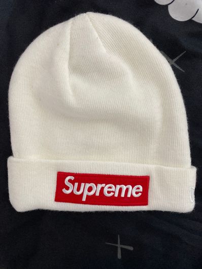 Supreme New Era® Box Logo Beanie "White" (21FW)