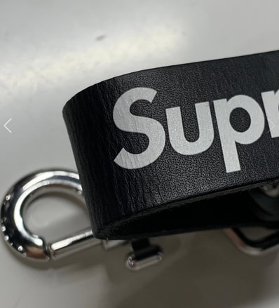 Supreme Leather Key Loop "Black"