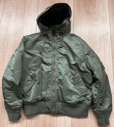 Supreme Hooded MA-1 "Olive"