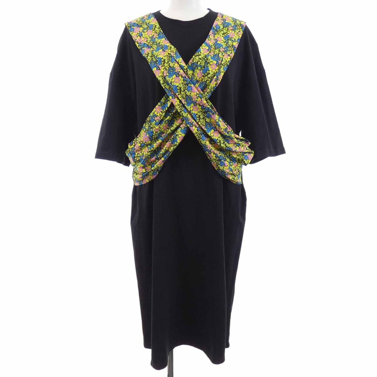 エムエスジーエム MSGM 2442MDA162 ワンピース