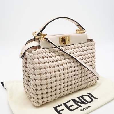 極美品 FENDI フェンディ ピーカブー アイシーユー ミニ 8BN244 ハンドバッグ ベージュ カーフレザー レディース