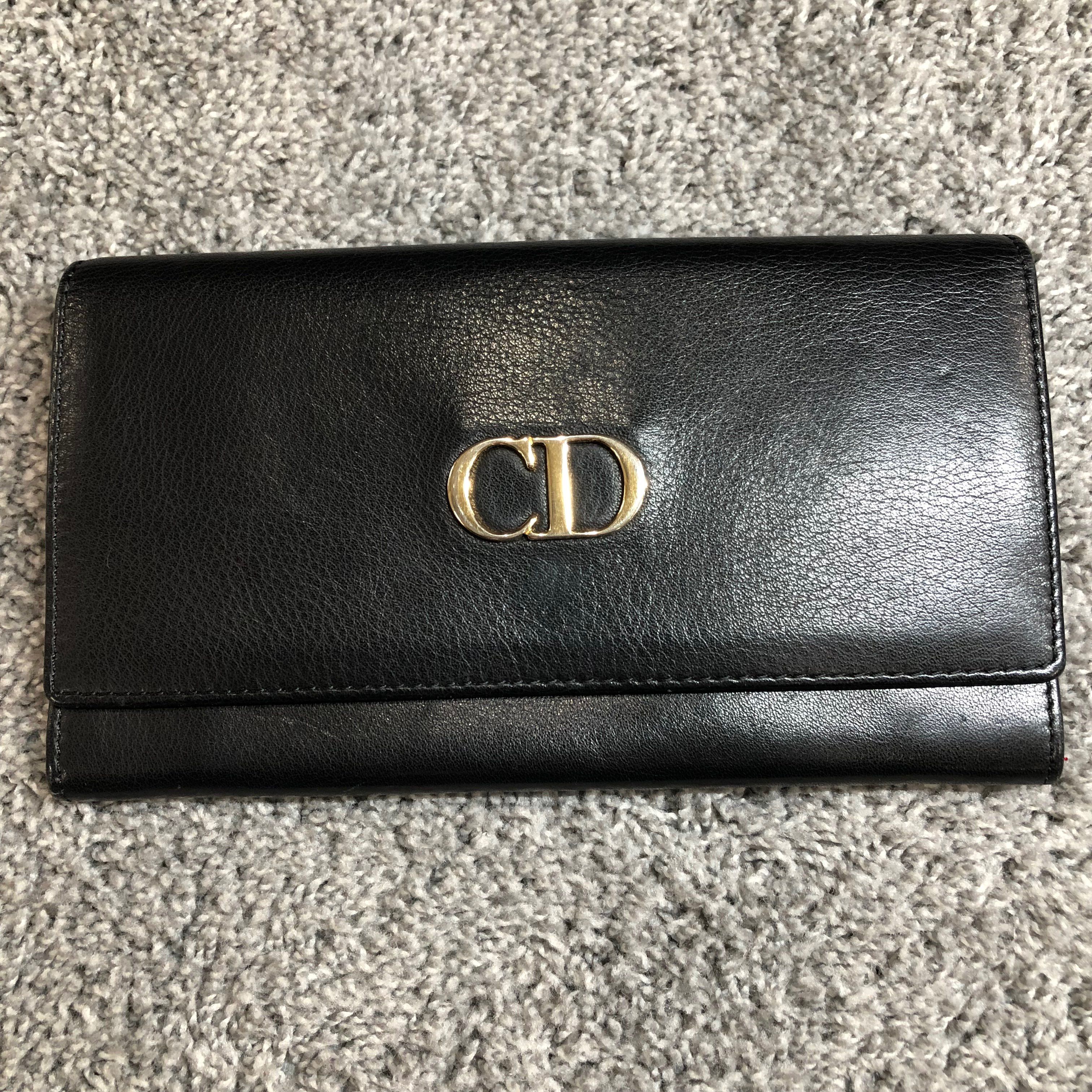 ディオール 長財布 黒 赤