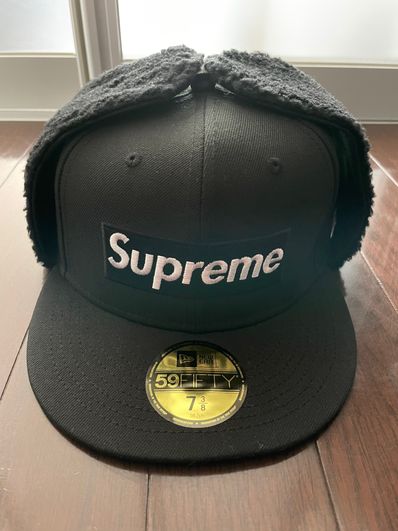 Supreme Earflap Box Logo New Era "Black"