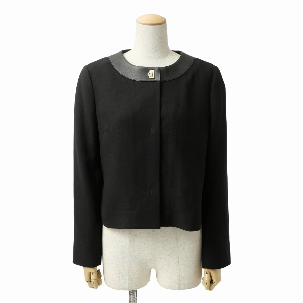 ■美品■Salvatore Ferragamo サルヴァトーレフェラガモ ジャケット サイズ38 ガンチーニ 総ウール シルク ラムレザー ノーカラー イタリア製 ブランド古着【中古】20261029/RB1396