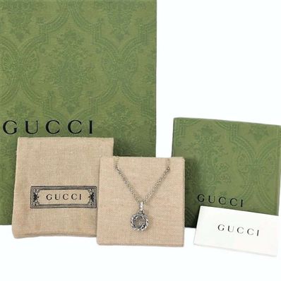 GUCCI Interlocking G Pendant Necklace