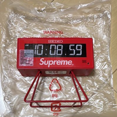 Supreme / Seiko Marathon Clock Supreme / Seiko Marathon Clock