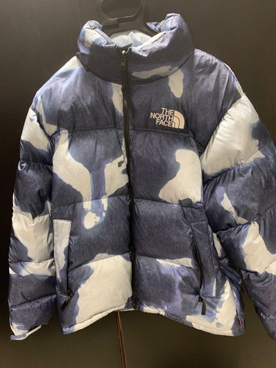 Supreme x The North Face Bleached Denim Print Nuptse Jacket "Indigo"