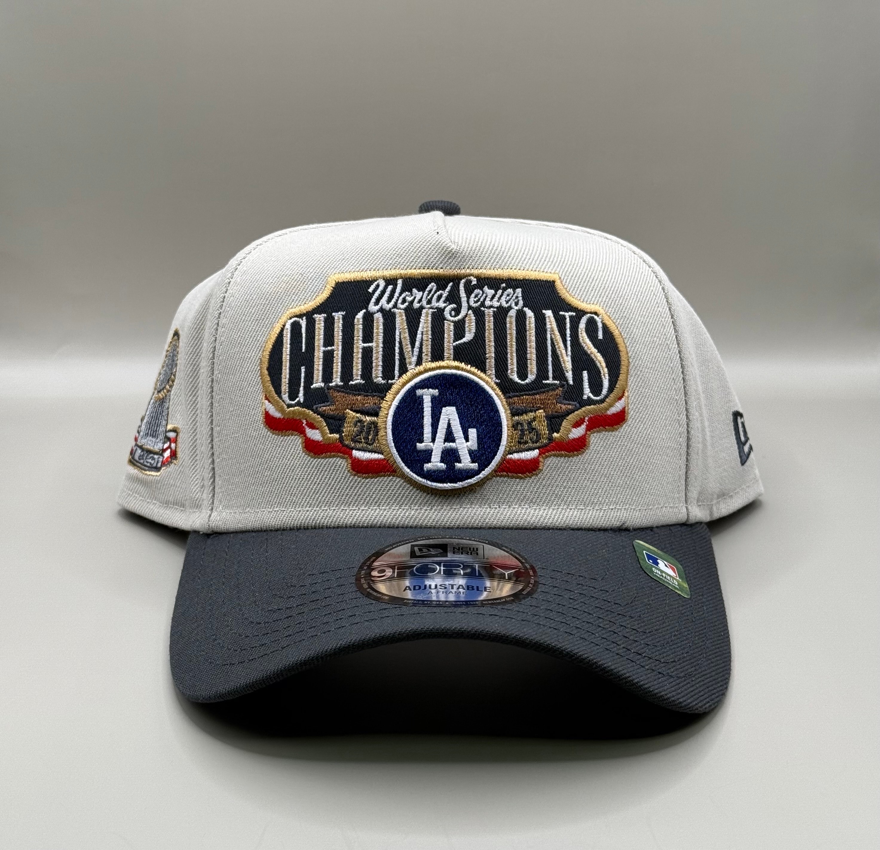 NEW ERA x MLB World Series Champions 2025 9FORTY A-Frame Locker Room Cap Los Angeles Dodgers "Gray"