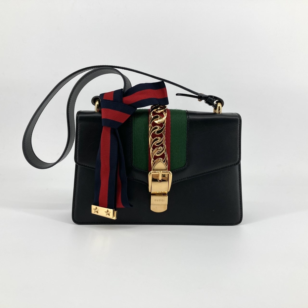 GUCCI(グッチ) シルヴィ スモール  レザー 肩掛けリボンストラップ エレガント  421882 ハンドバッグ ブラック