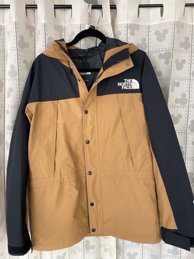 The North Face Mountain Light Jacket "Utility Brown(UB)"
