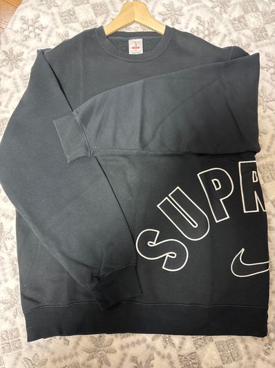 Supreme / Nike Arc Crewneck "Black"