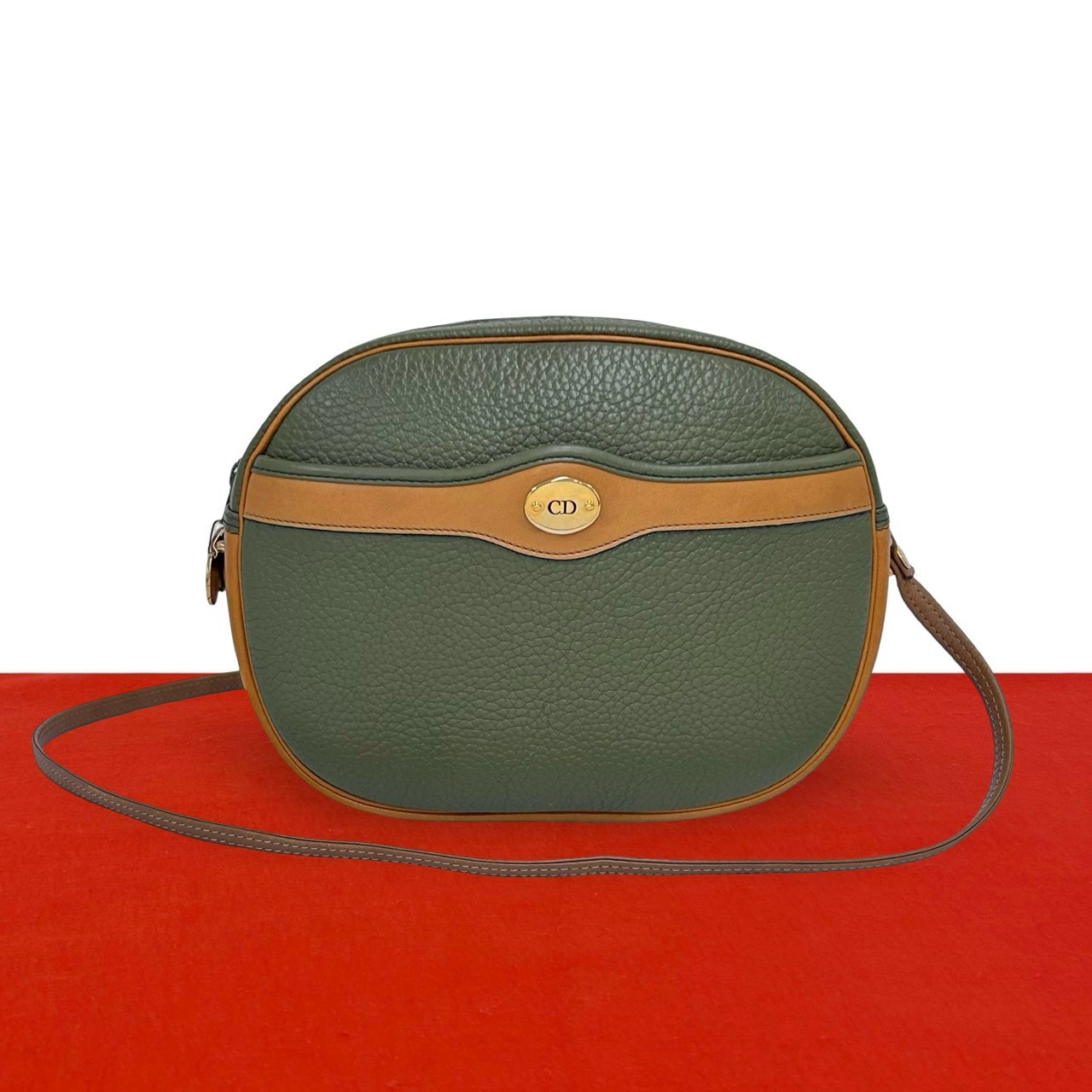 Christian Dior ディオール CD ロゴ 金具 レザー ショルダーバッグ カーキ
 25124