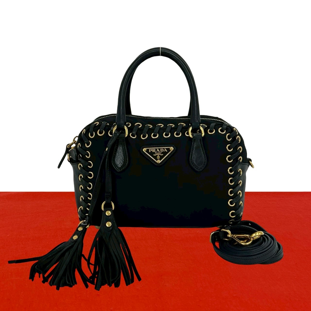 PRADA プラダ 三角ロゴ 金具 ナイロン レザー ショルダーバッグ ブラック
 70737
