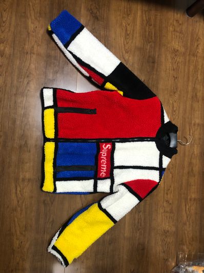 Supreme Reversible Colorblocked Fleece Jacket "Black"