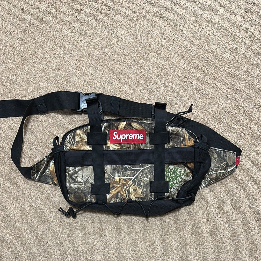 Supreme Waist Bag (19FW) 