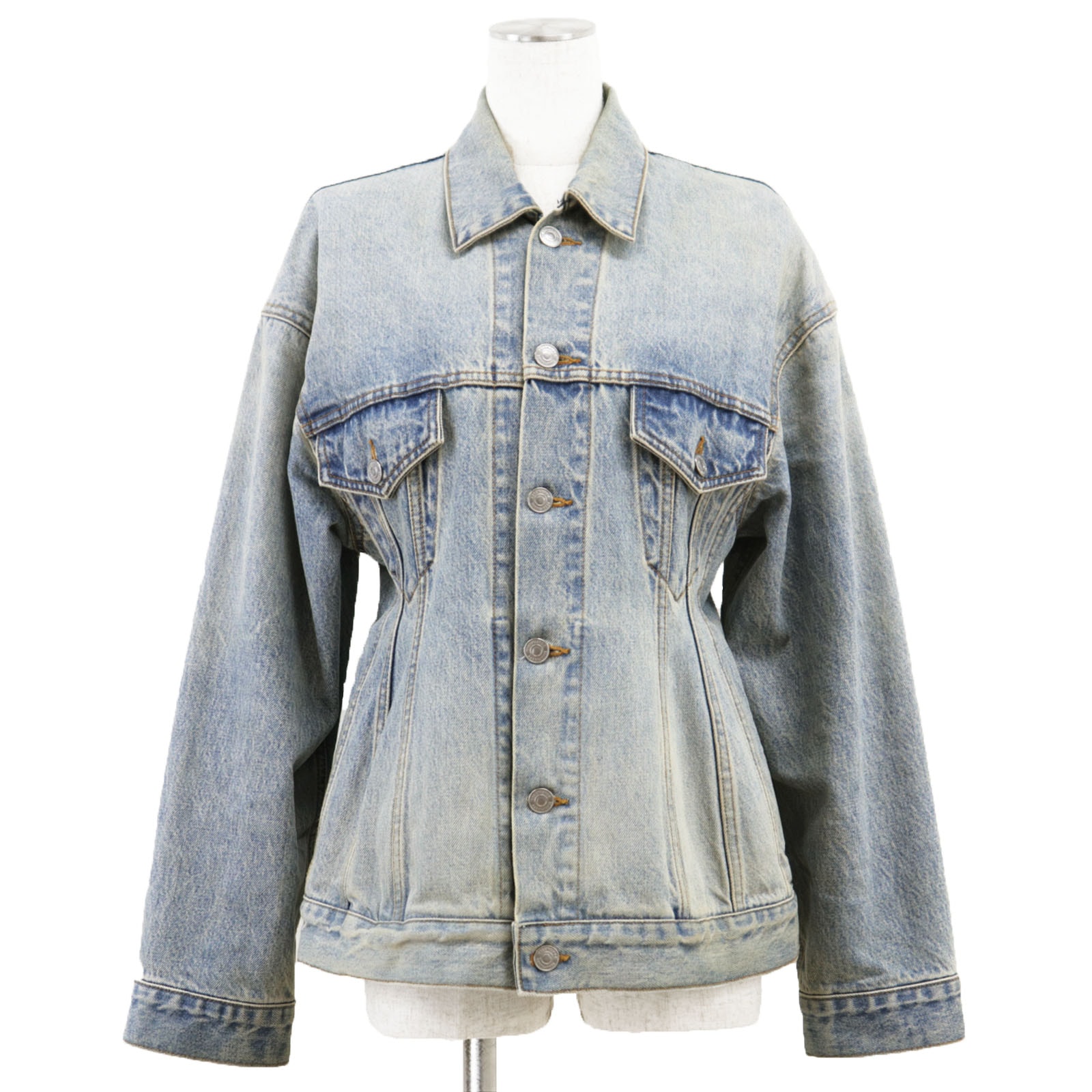 BALENCIAGA バレンシアガ デニムジャケット Gジャン GRADE-ROBE 2023年製 ロゴ ボタン オーバーサイズ アウター ハンガー付属 レディース サイズ 32 ライトインディゴ 日本製