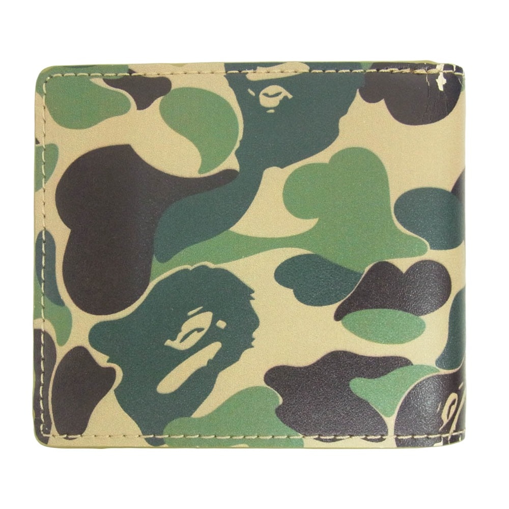 A BATHING APE アベイシングエイプ ABC CAMO WALLET カモ柄 迷彩 2つ折り財布 ウォレット カーキ系【中古】