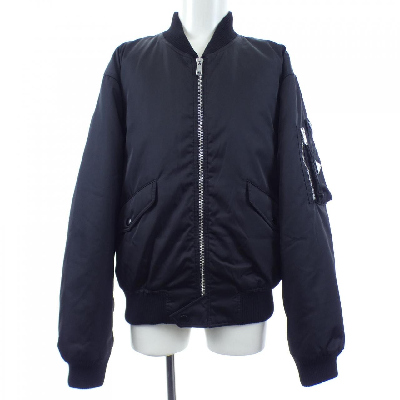 プラダ PRADA トライアングルロゴ SGC824 SOOO 1WQ8 ブルゾン