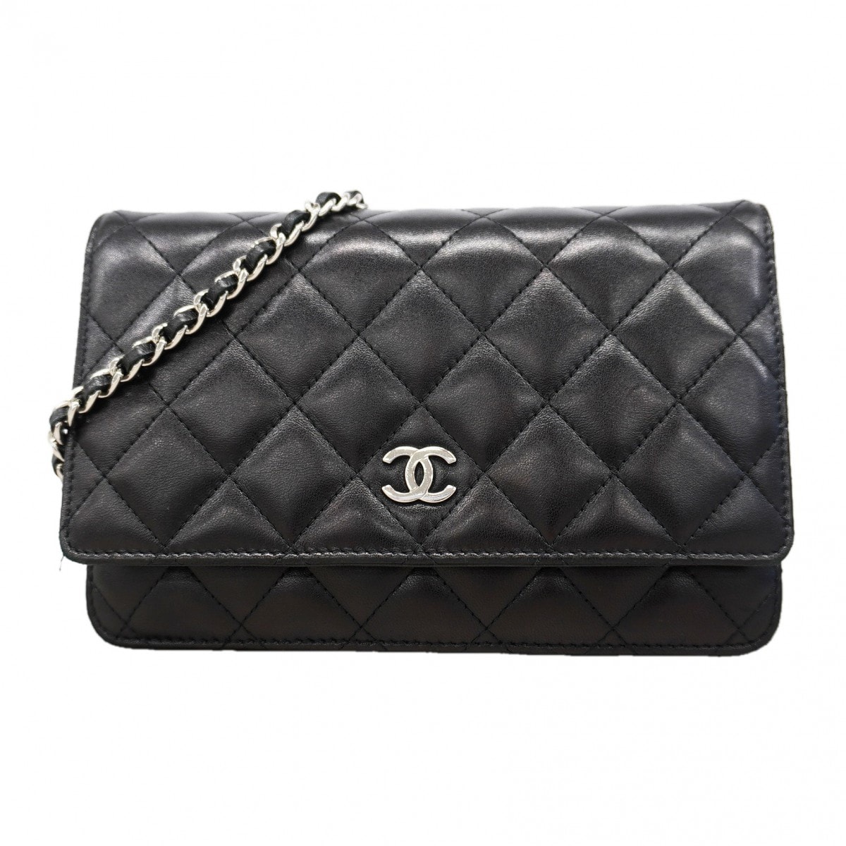 【6gd4747-k】シャネル ショルダーウォレット マトラッセ チェーンショルダー ラムスキン ブラック シルバー金具【中古】レディース