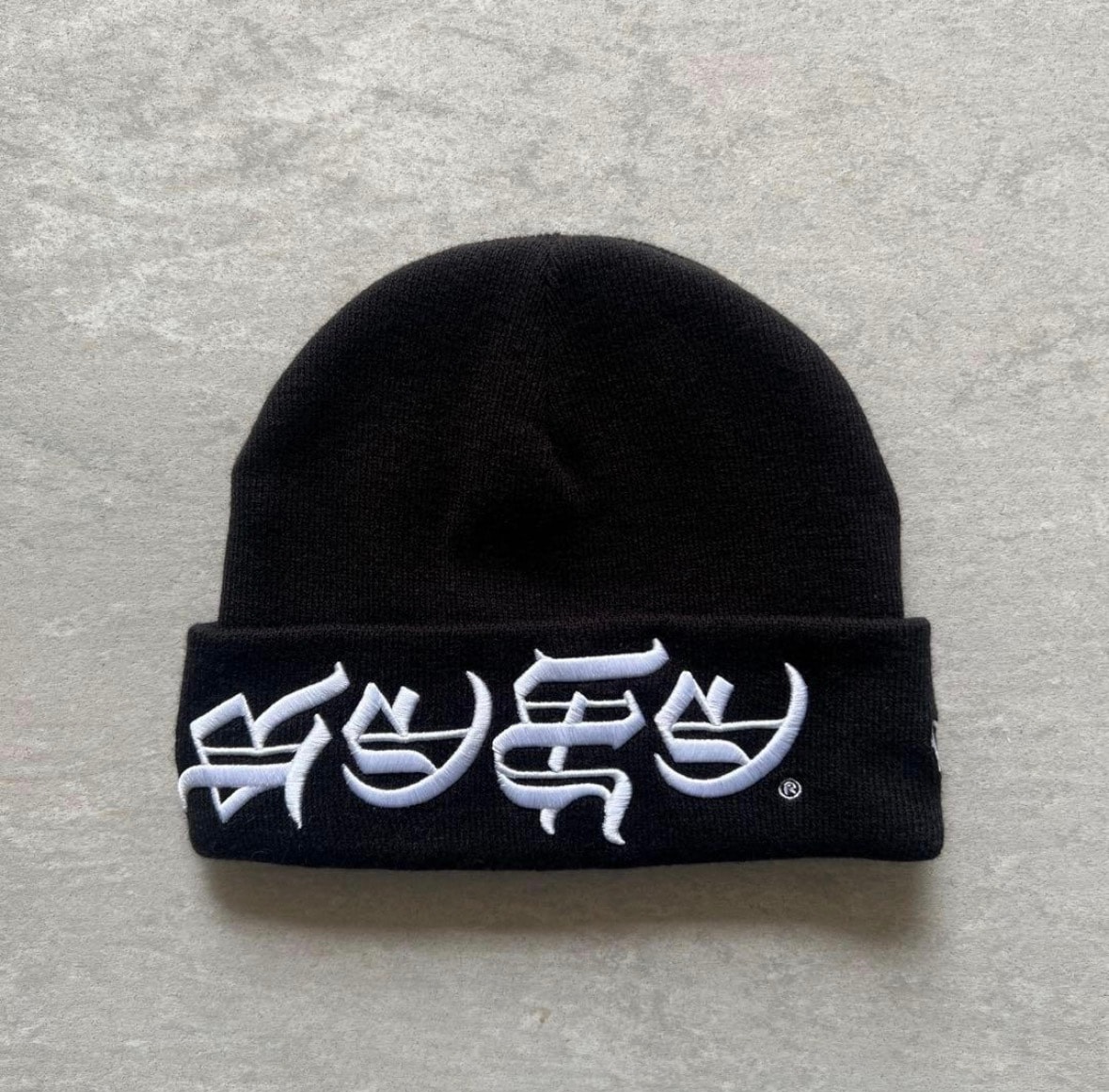 Supreme New Era Blackletter Beanie "Black"