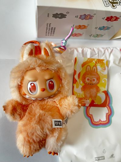 POP MART THE MONSTERS (LABUBU) Big into Energy Series Plush Pendant HAPPINESS