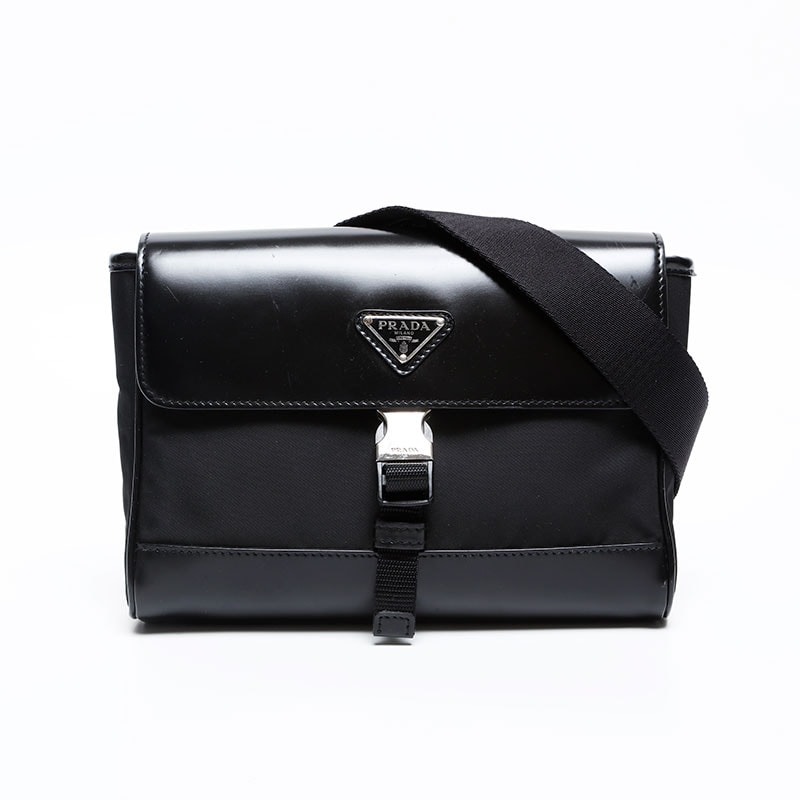 プラダ PRADA レザー スマートフォンケース ウエストバッグ【中古】