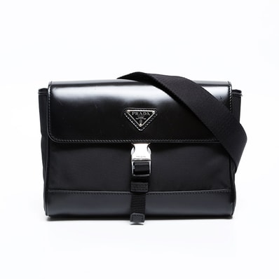 プラダ PRADA レザー スマートフォンケース ウエストバッグ【中古】