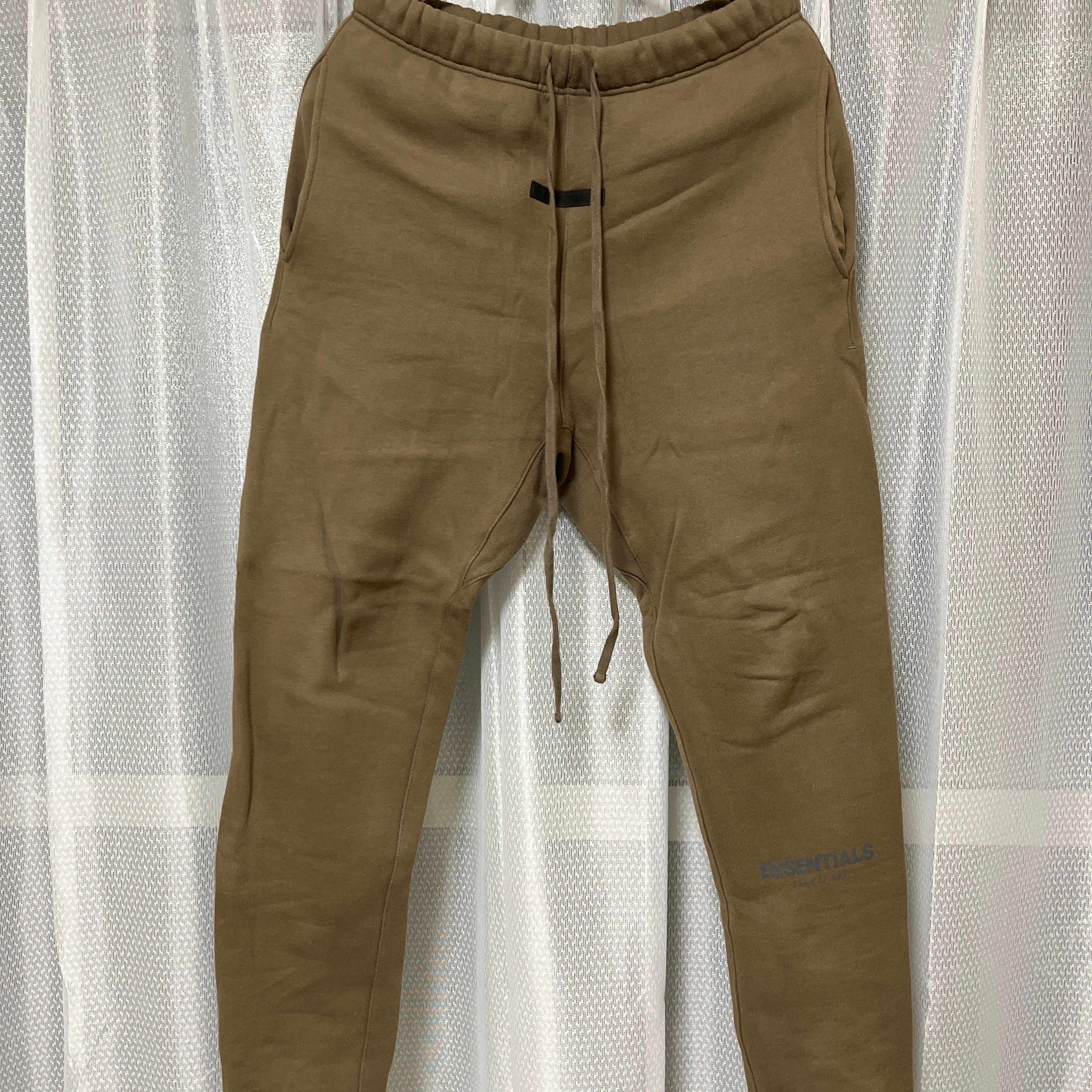 FEAR OF GOD ESSENTIALS SWEATPANT "Harvest"