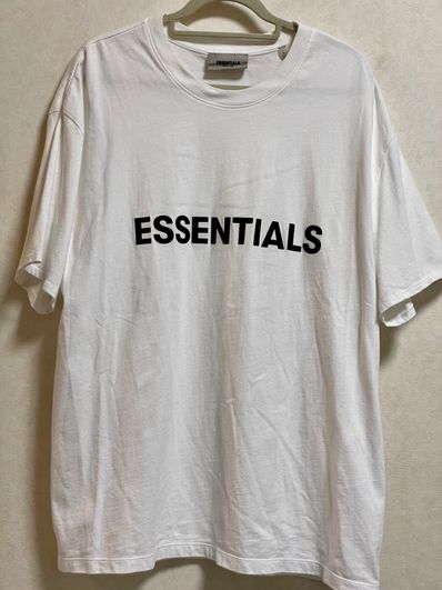 FEAR OF GOD ESSENTIALS 3D Silicon Applique Boxy T-Shirt "White"